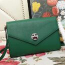 527857 GUCCI 2018秋冬 咆哮虎头装饰 翻盖 肩背包 绿色