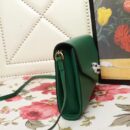 527857 GUCCI 2018秋冬 咆哮虎头装饰 翻盖 肩背包 绿色