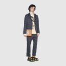 547796 Gucci NY Yankees™ 贴饰 经典GG帆布 手拿包 砖红色