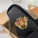 M52897 LV TWIST 中号手袋 彩色刺青装饰 LV女包 LV女士单肩包 黑色
