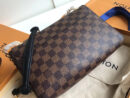 N40109 LV VAVIN 小号手袋 Damier Ebene咖啡格帆布女包 LV链条包 酒红
