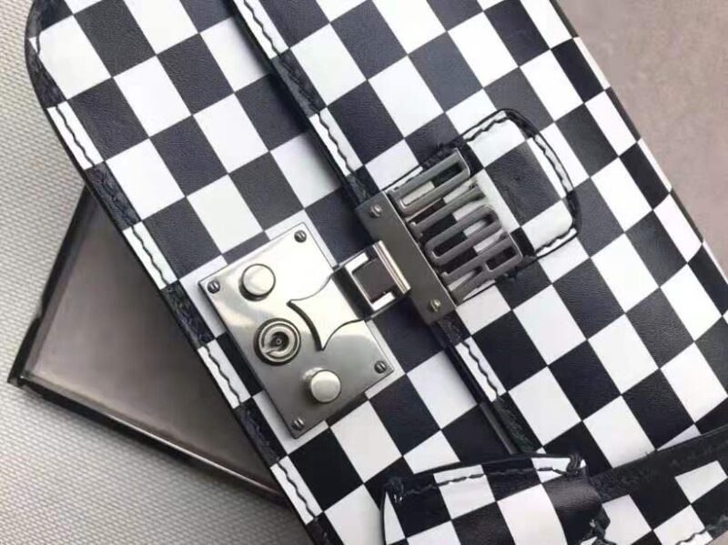 M5816 Dior女包 Dioraddict复古锁扣 黑白棋格 小号 迪奥翻盖链条包 黑白格 - Image 2