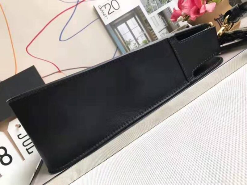 M0975 Dior女包 新款 黑色印花 牛皮 迪奥手工包 黑色 - Image 3