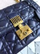 M5818 Dior Addict女包 小羊皮 藤格纹 翻盖式 迪奥手提包 宝蓝色