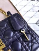M5818 Dior Addict女包 小羊皮 藤格纹 翻盖式 迪奥手提包 宝蓝色