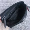 1NE693 Prada新款 防水尼龙面料配牛皮 普拉达手拿包 Prada化妆包 黑色