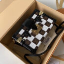 M53201 LV PETITE MALLE 手袋 Monogram 单色和双面帆布盒子 LV盒子包