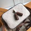 1554174279656141.jpg M44597 LV SAINTONGE 手袋 Monogram Empreinte 压纹皮革女包 奶白色