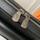 M30233 LV OUTDOOR 邮差包 Monogram 帆布单肩斜跨男包 LV邮差包 黑色