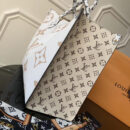 M44571 LV ONTHEGO 手袋 超大号 Monogram 印花迷你 Monogram 饰边 奶白色