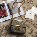 409487 Gucci肩背包 Padlock系列 粒面皮革 双G蜜蜂印花 古驰链条肩背包 啡色