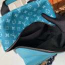 M30227 LV DISCOVERY 小号双肩包 LV背包 LV男士双肩包 绿色