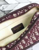 S5700CTZQ Diorquake Dior Oblique酒红色提花帆布皮夹 Dior手包 Dior手拿包 酒红色