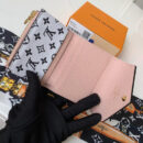 M67641 LV ZOE 钱夹 Monogram 涂层帆布信封钱包 红色