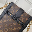 M63913 LV TRUNK VERTICAL 链条包 Monogram Reverse涂层帆布 S形锁扣包