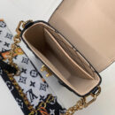 M63913 LV TRUNK VERTICAL 链条包 Monogram Reverse涂层帆布 S形锁扣包