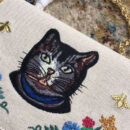 499617 Gucci单肩包 皮革花卉 猫咪刺绣 翻盖 古驰WOC链条包 白色