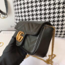 476433 DSVRT 1000 Gucci GG Marmont系列绗缝皮革超迷你手袋 黑色