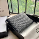 473881 GUCCI Gucci Signature 柔软质地 男包 手拿腕包 黑色