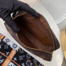 M44779 LV SOFT TRUNK 手拿包 Monogram 帆布手包 LV手包