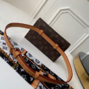 M44667 LV S LOCK 小号腰包 Monogram 涂层帆布女包 LV腰包