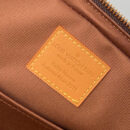 M44754 LV SOFT TRUNK 中号邮差包 Monogram 帆布男包