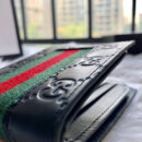 408827 GUCCI 古驰 男士黑色牛皮红绿条纹双G压纹短款钱包