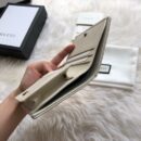 546580 Gucci GG Marmont绗缝V型皮革小号钱包 奶白色