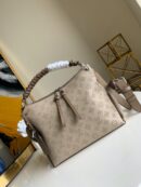 M56084 LV BEAUBOURG HOBO 中号手袋 编织皮革手柄 灰色