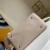M56084 LV BEAUBOURG HOBO 中号手袋 编织皮革手柄 灰色