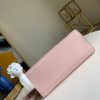 1585444733378234.jpg M55818 LV LOCKME TOTE 小号手袋 LV2020新款女包 粉色