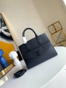 M55845 LV LOCKME TOTE 小号手袋 LV2020新款女包 黑色