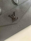 M55845 LV LOCKME TOTE 小号手袋 LV2020新款女包 黑色