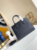 M55845 LV LOCKME TOTE 小号手袋 LV2020新款女包 黑色