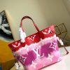 M45121 LV ONTHEGO 大号手袋 2020夏季新款日本绞染工艺女包 红色