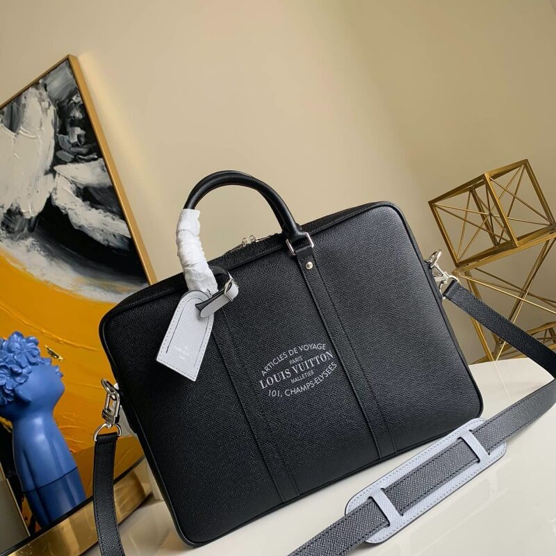M30365 LV PORTE DOCUMENTS VOYAGE 公文包 Taiga牛皮男包 黑色