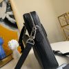 M30365 LV PORTE DOCUMENTS VOYAGE 公文包 Taiga牛皮男包 黑色