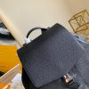 M30417 LV Taigarama 系列 OUTDOOR 双肩包 Taiga 牛皮背包 黑色