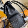 M30417 LV Taigarama 系列 OUTDOOR 双肩包 Taiga 牛皮背包 黑色