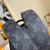 M30417 LV Taigarama 系列 OUTDOOR 双肩包 Taiga 牛皮背包 黑色