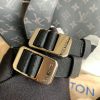 M30417 LV Taigarama 系列 OUTDOOR 双肩包 Taiga 牛皮背包 黑色