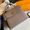 M56094 LV LOCKME EVER 中号手袋 LV旋扣女包 灰褐色