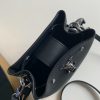1586572370938693.jpg M68709 LV NANO LOCKME BUCKET 手袋 LV全皮迷你水桶包 黑色
