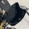 1586572376172466.jpg M68709 LV NANO LOCKME BUCKET 手袋 LV全皮迷你水桶包 黑色