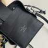 1586572383339411.jpg M68709 LV NANO LOCKME BUCKET 手袋 LV全皮迷你水桶包 黑色