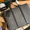 1587608401157493.jpg M45265 LV SAC PLAT HORIZONTAL ZIPPE 公文包 LV公文包