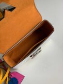 M56132 LV TWIST 中号手袋 Epi 皮革 LV女士单肩手提包 白色