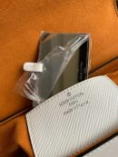 M56132 LV TWIST 中号手袋 Epi 皮革 LV女士单肩手提包 白色