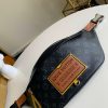 1588550951837634.jpg M45220 LV Discovery 腰包 Gaston Labels 系列男包 LV腰包