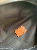 M45220 LV Discovery 腰包 Gaston Labels 系列男包 LV腰包